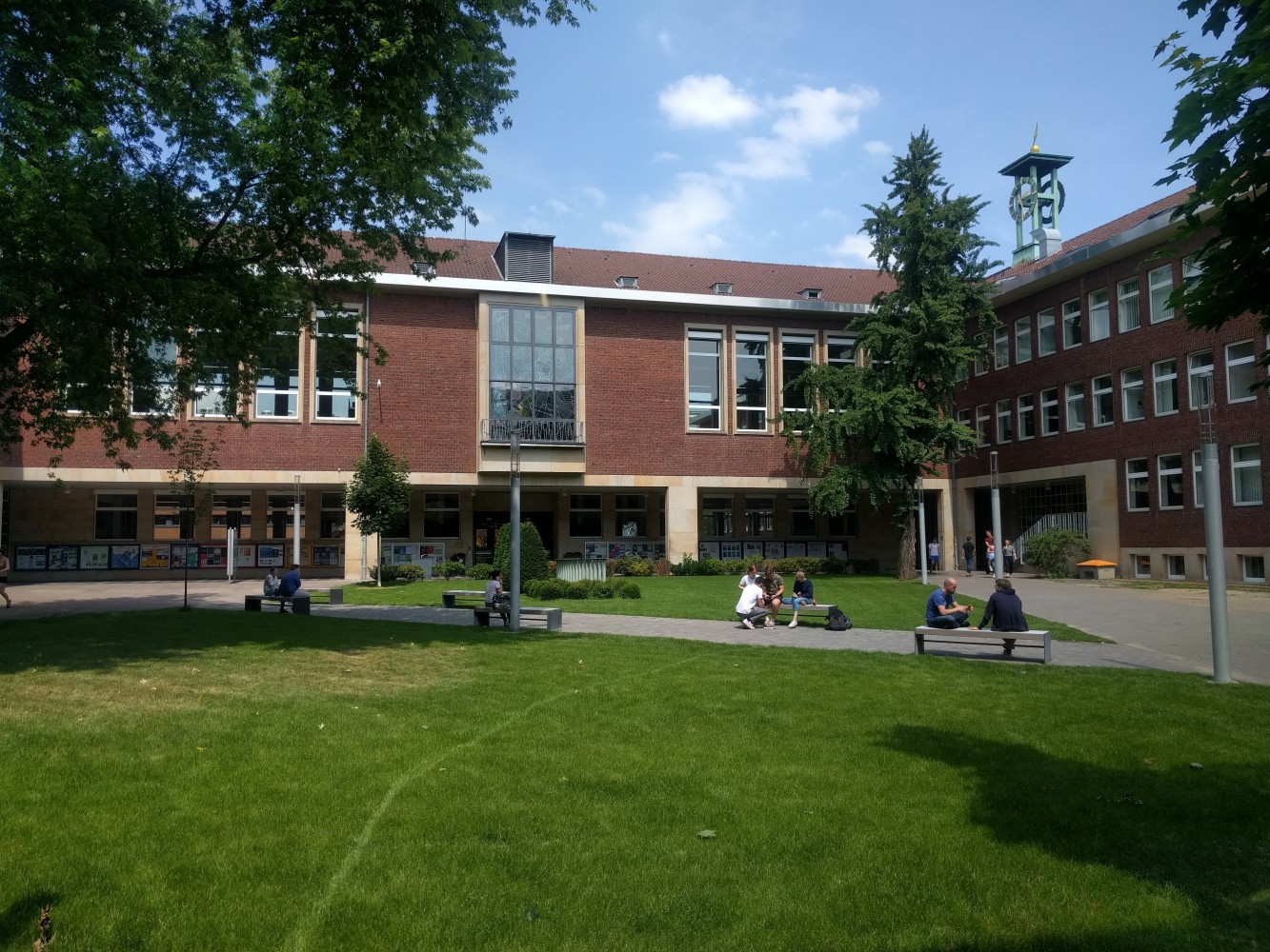 In het Juridicum is de rechtenfaculteit van Münster gehuisvest. 